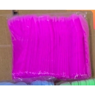 100 muỗng múc kem màu tím trong