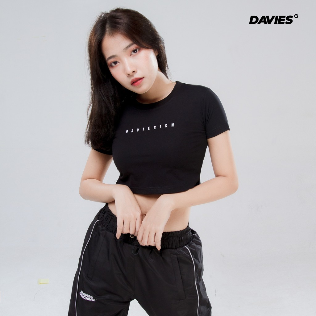 DAVIES - Áo croptop nữ màu đen - DAVIESISM Croptop-Black | BigBuy360 - bigbuy360.vn