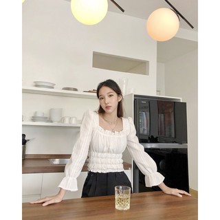 JANET STUDIO • Áo cổ vuông 3 thun eo trắng