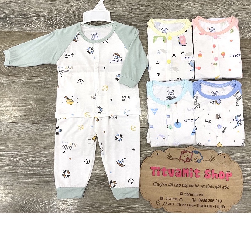 Bộ unchi dài tay cúc giữa peptit trắng hoạ tiết tay màu cho bé trai, bé gái, bộ unchi cho bé dài tay
