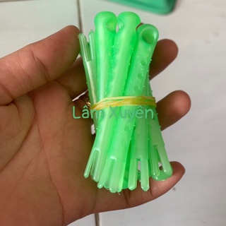 Xương uốn tóc, xương uốn lạnh có gai 1 bó 12 cây 💥FREESHIP💥, cây nhỏ quấn sát tóc thích hợp uốn tóc ngắn, tóc tém,giá rẻ