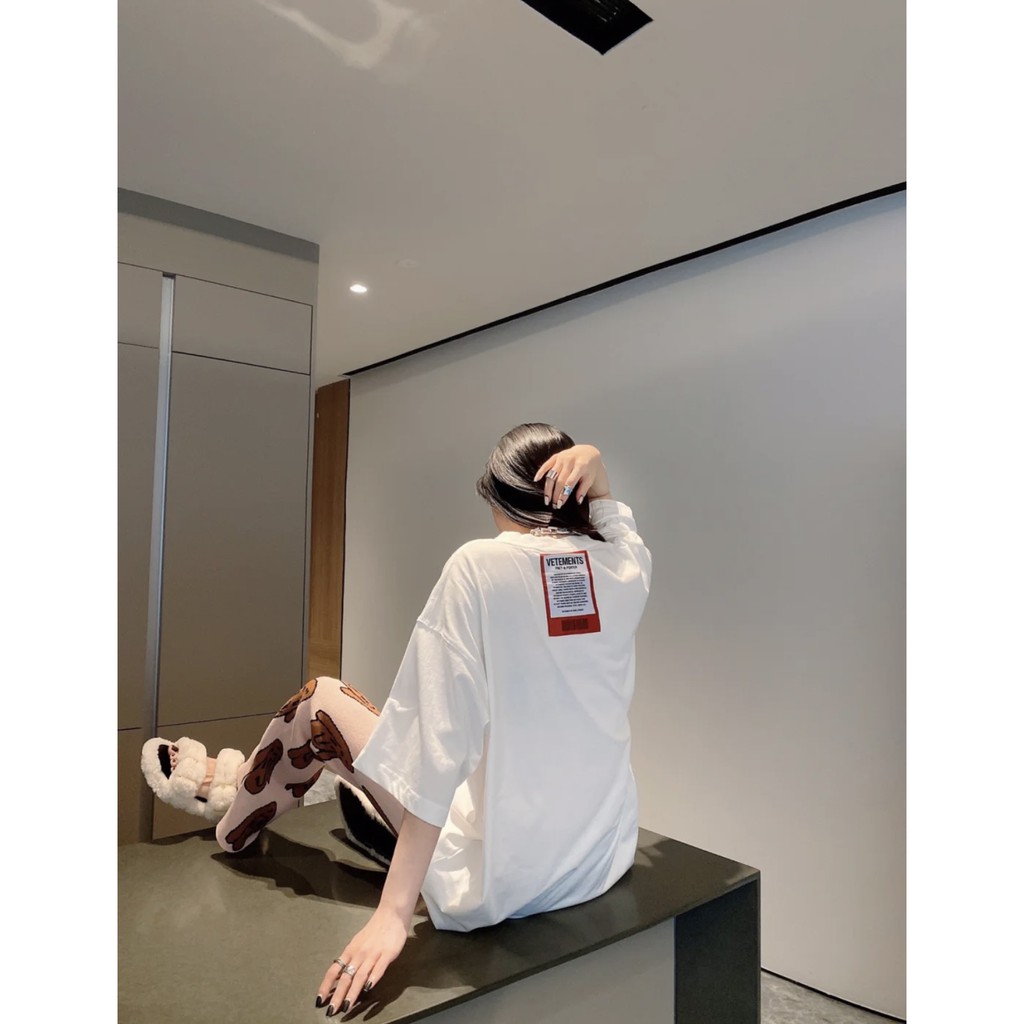 VETEMENTS new back patch English letters simple and loose all-match short-sleeved T-shirt