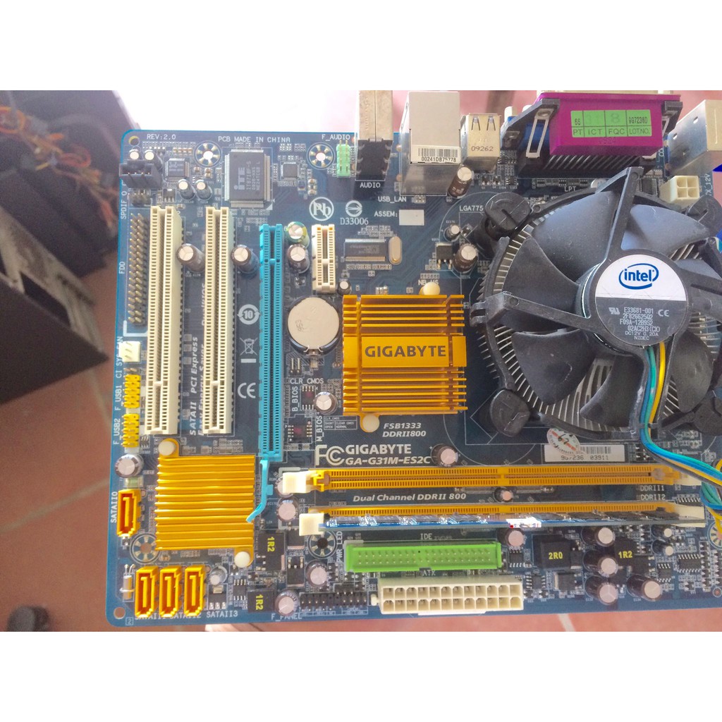Combo Main Giga G31 E5xx Ram 4Gb