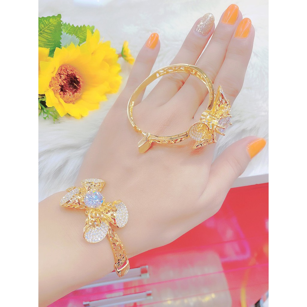 Vòng tay nữ UHA bền màu thiết kế cao cấp sáng lấp lánh V3322152A-480