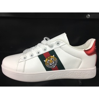 Giày gucci hình hổ