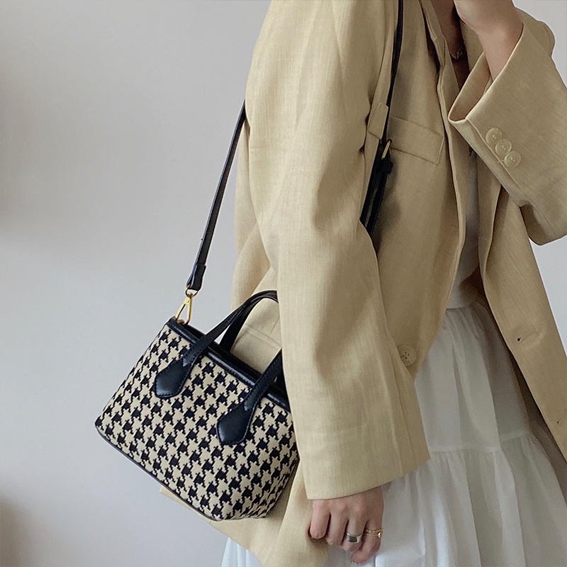 Túi đeo chéo IELGY nhỏ phong cách phương Tây thời trang cao cấp