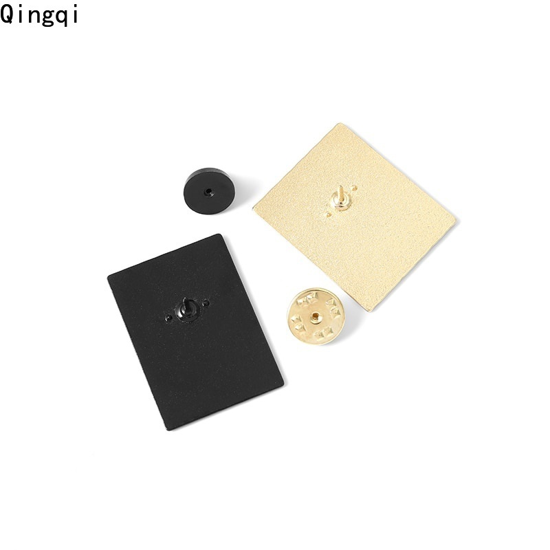 Ghim cài áo Miss Zoe hình tranh sơn dầu Van Gogh