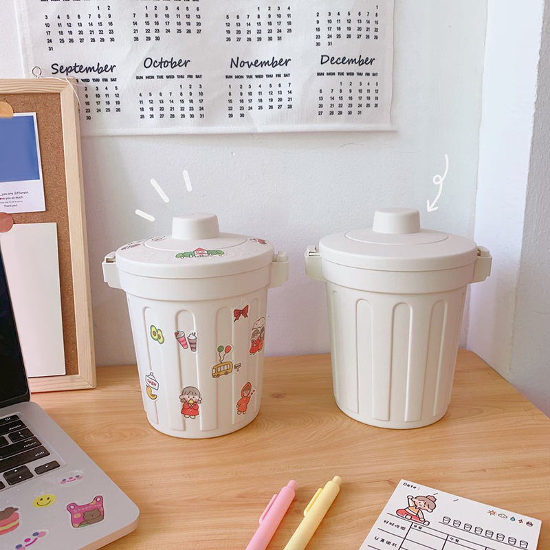 Thùng rác mini, hộp đựng nhỏ hình chiếc xô để bàn học bàn làm việc có nắp đậy tiện lợi 2 màu ghi và trắng