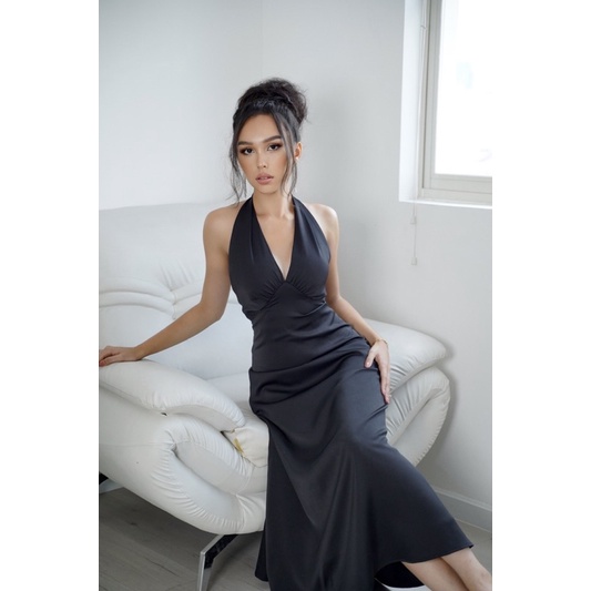 Váy lụa satin thượng hạng ELISE SATIN giúp mọi cô gái trở thành quý cô cổ điển và quyến rủ ♥️