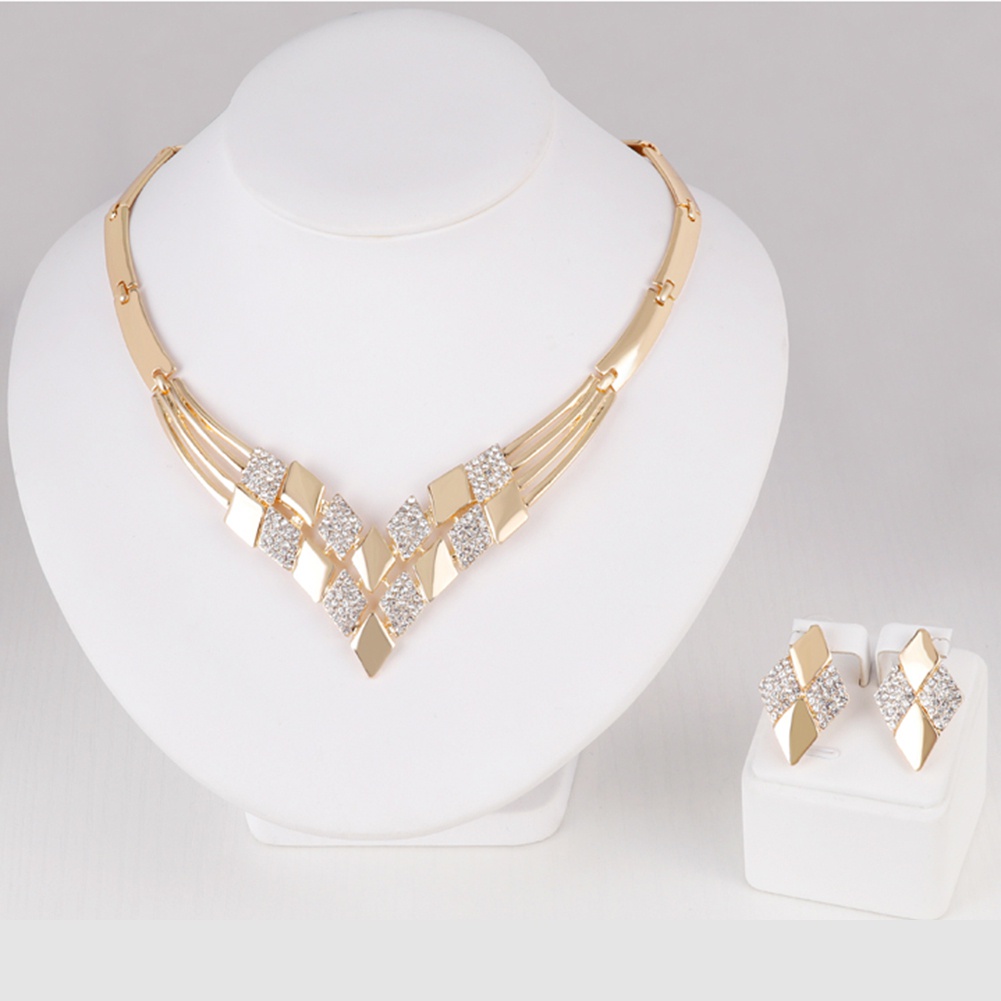 Set dây chuyền và đôi khuyên tai mạ vàng KC đính đá hình thoi nhân tạo thời trang