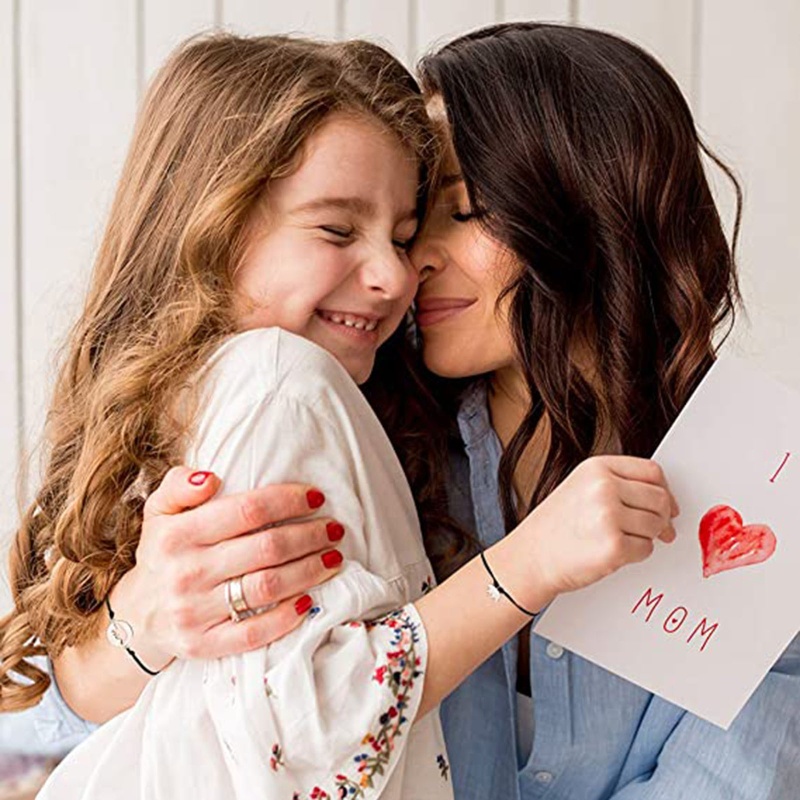 Bộ 2 Vòng Tay Bằng Thép Không Gỉ Thiết Kế Đục Lỗ Phong Cách Âu Mỹ