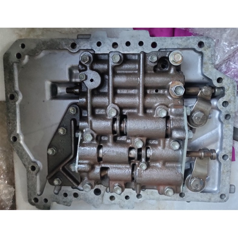 NẮP HỘP SỐ TOYOTA 5FD15~30 1Z COVER & VALVE ASSEMBLY (ASSY) TOYOTA FORKLIFT 5FD15~30 1Z 32780-23030-71