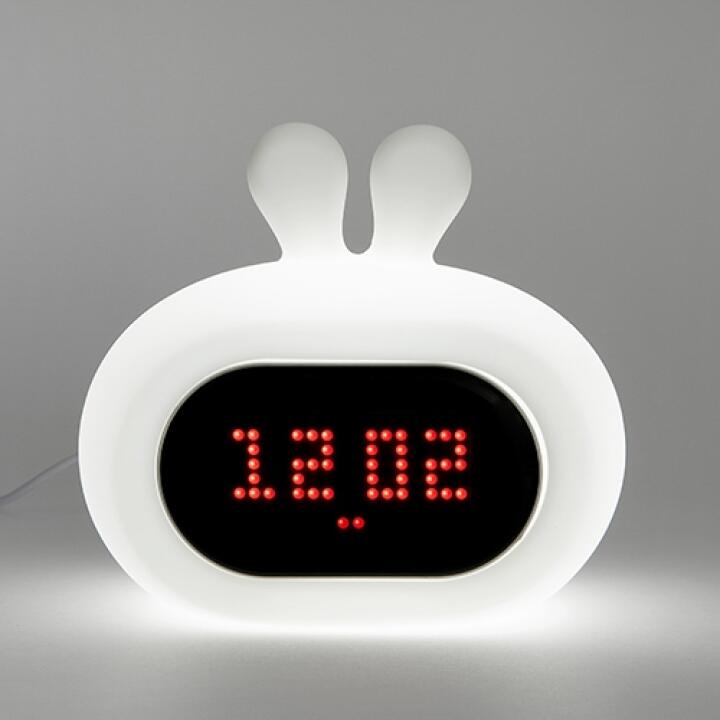 Đồng Hồ ARTBOX Hàn Quốc Hình Tai Thỏ Vỏ Silicon Mềm Phát Đèn