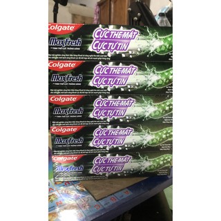 Kem đánh răng Colgate Maxfresh 230g tặng kèm
