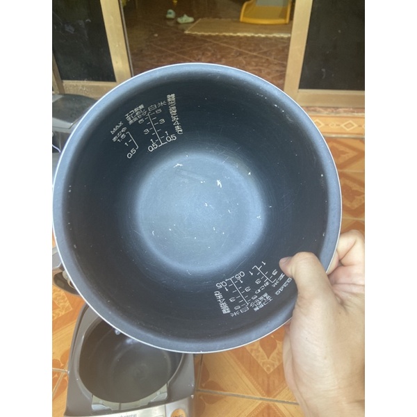 Nồi cơm điện Nhật  Zojirushi NP-HZ10