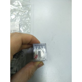 RƠLE TRUNG GIAN 14 CHÂN HONEYWELL SZR-MY4-N1 AC220V