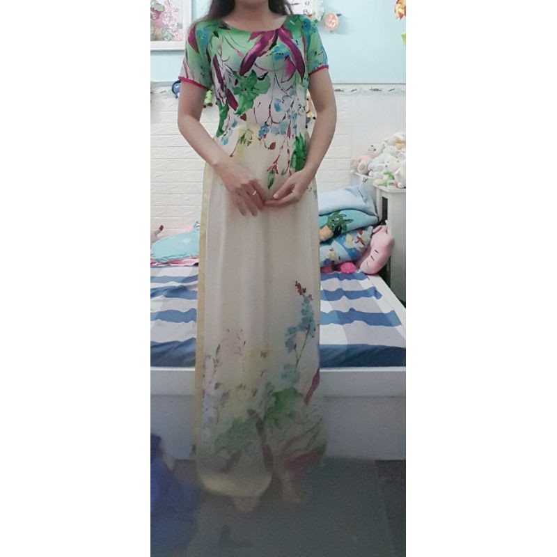 Thanh lý bộ áo dài voan hoa eo 75cm trở lại , kèm quần phi vang