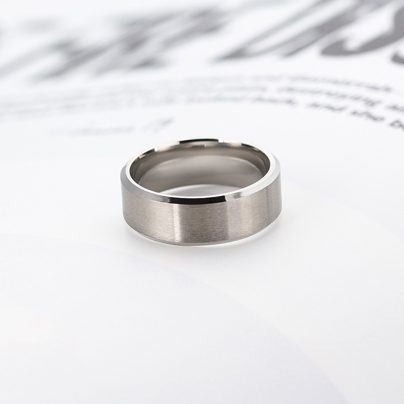 Nhẫn titan nam Bằng Thép Không Gỉ Cao Cấp