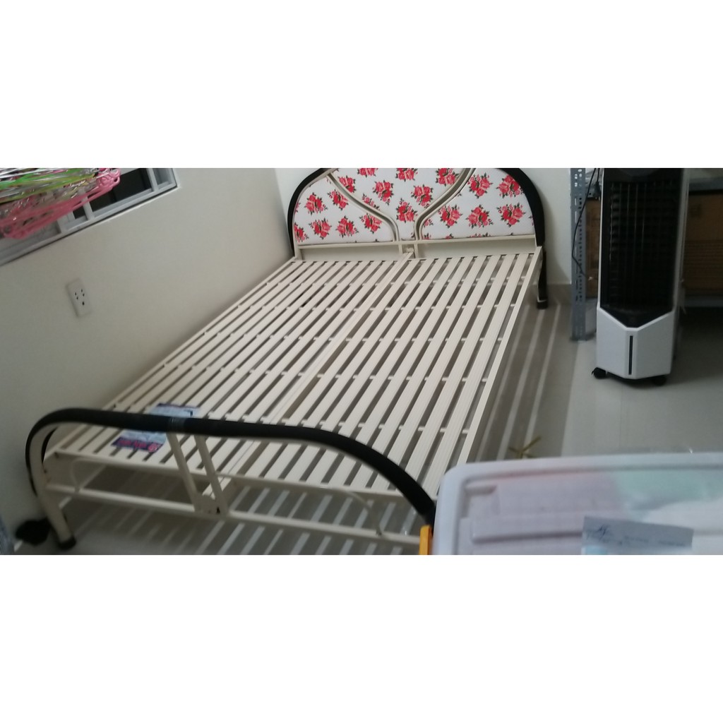 giường sắt đơn 80cm 1m 1m2 1m4 1m6 1m8 bảo hành 2 năm. giao hàng toàn quốc trong vòng 1 tiếng