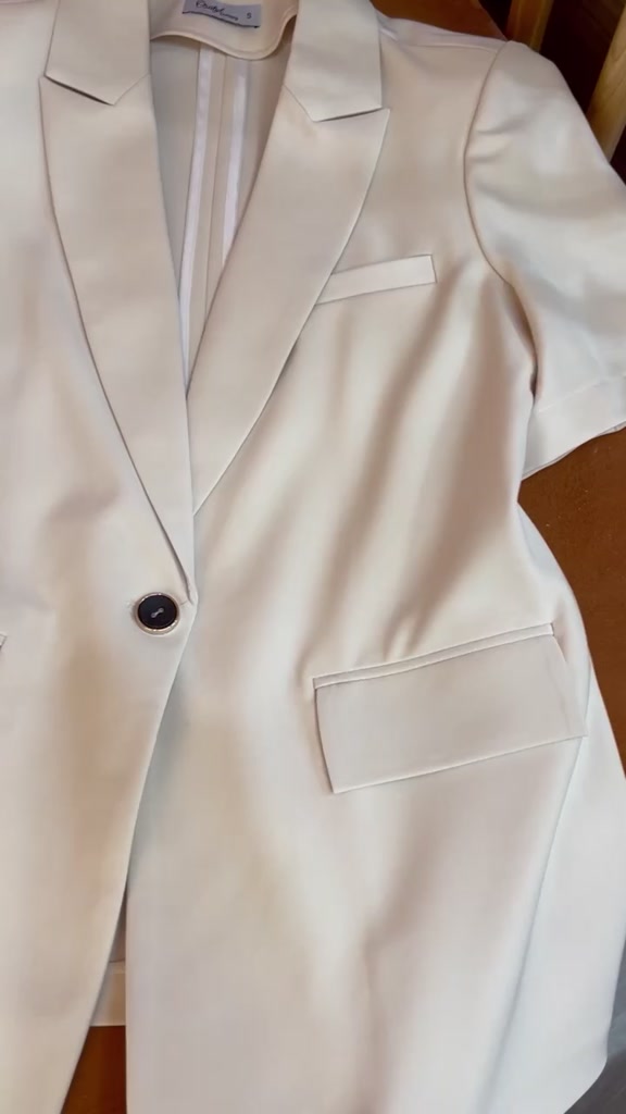 [Mã SGTTC40K giảm đến 40K đơn 50K] Áo vest nữ cao cấp tay cộc Oxatyl M016 1 lớp mặc mùa hè phong cách công sở 2023 | BigBuy360 - bigbuy360.vn