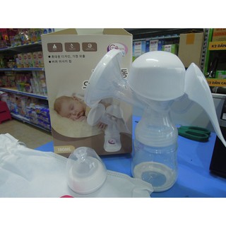 Máy hút sữa bằng tay GB Baby