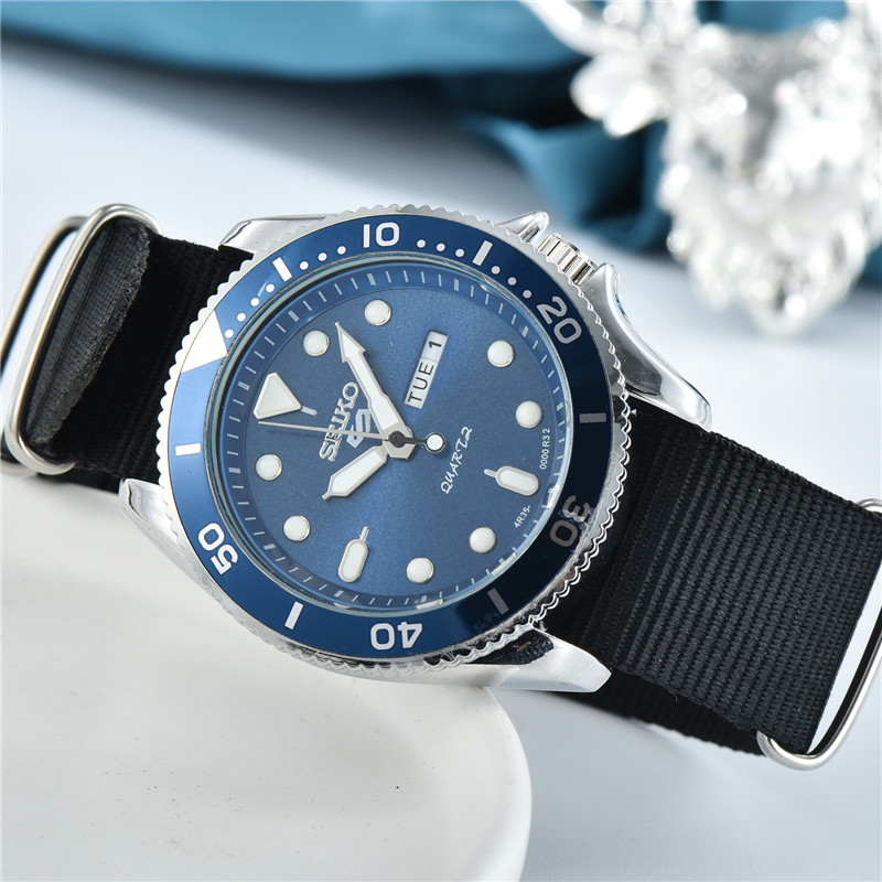 Seiko Đồng Hồ Nam Dây Nylon Màu Đen