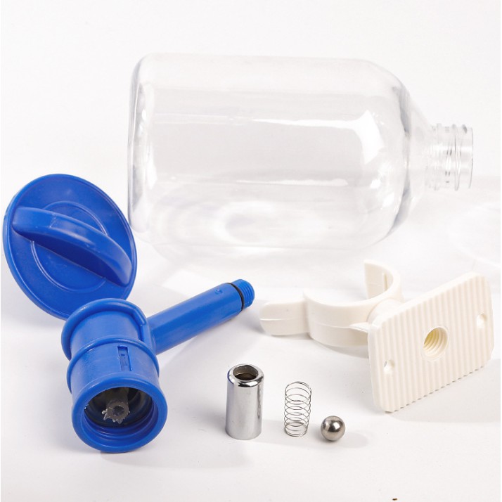 bình gắn treo máng chuồng có binh cho chó mèo