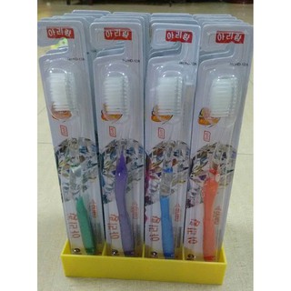 20 bàn chải đánh răng hàn quốc ( 1 hộp)