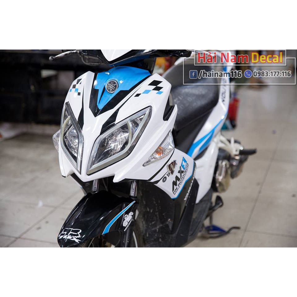 Tem Trùm Nouvo 4 LX Trắng Xanh Akapovic