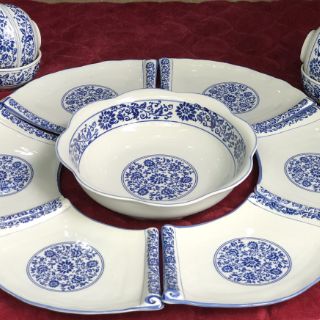 Bộ đồ ăn hoa mặt trời.