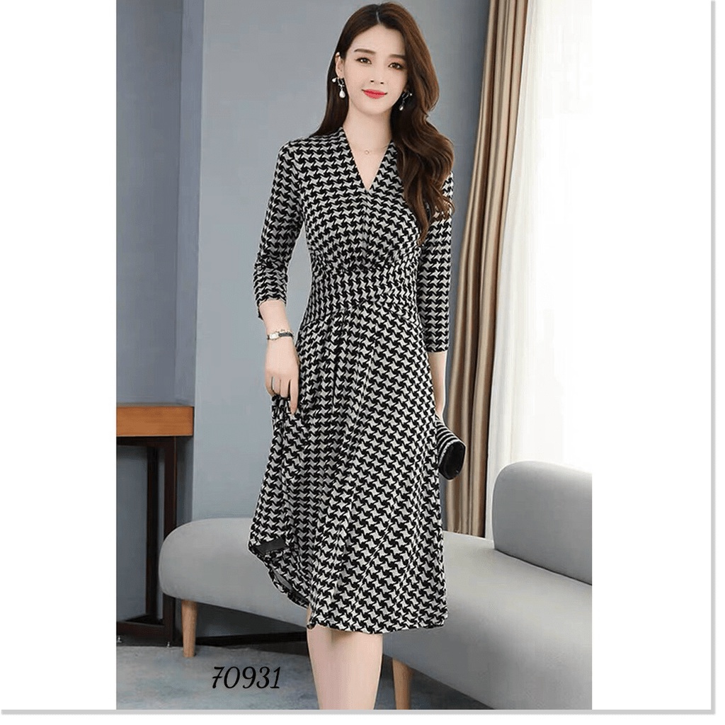 ĐẦM XÒE LỤA QUA GỐI HỌA TIẾT CỰC ĐẸP DÀNH CHO CÁC QUÝ CÔ KME FASHION