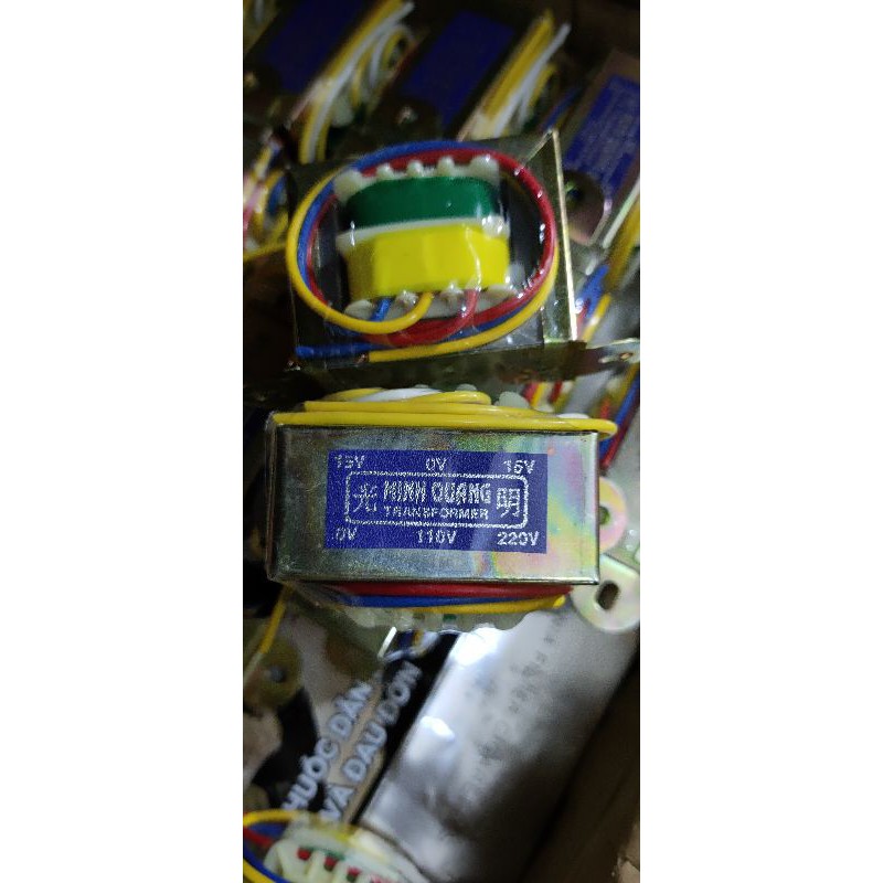Biến áp đối xứng 15v 0v 15v 850mA