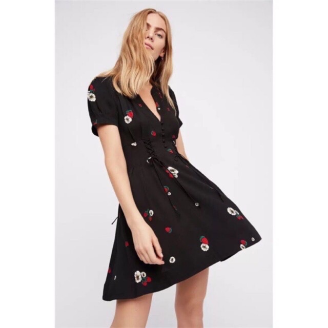 Đầm ZARA buộc dây trang trí phong cách châu Âu cực xinh DH2BTG5N8
