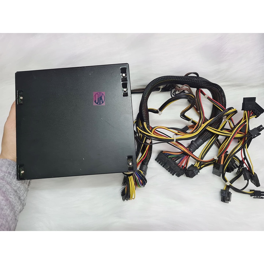 Nguồn TORA 570W hàng đẹp