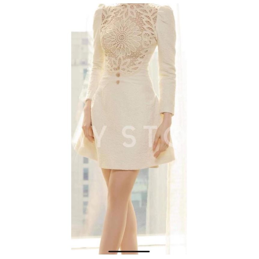 Đầm gấm phối ren hoa amy