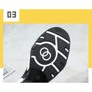 Giày Sneaker Nữ Đen