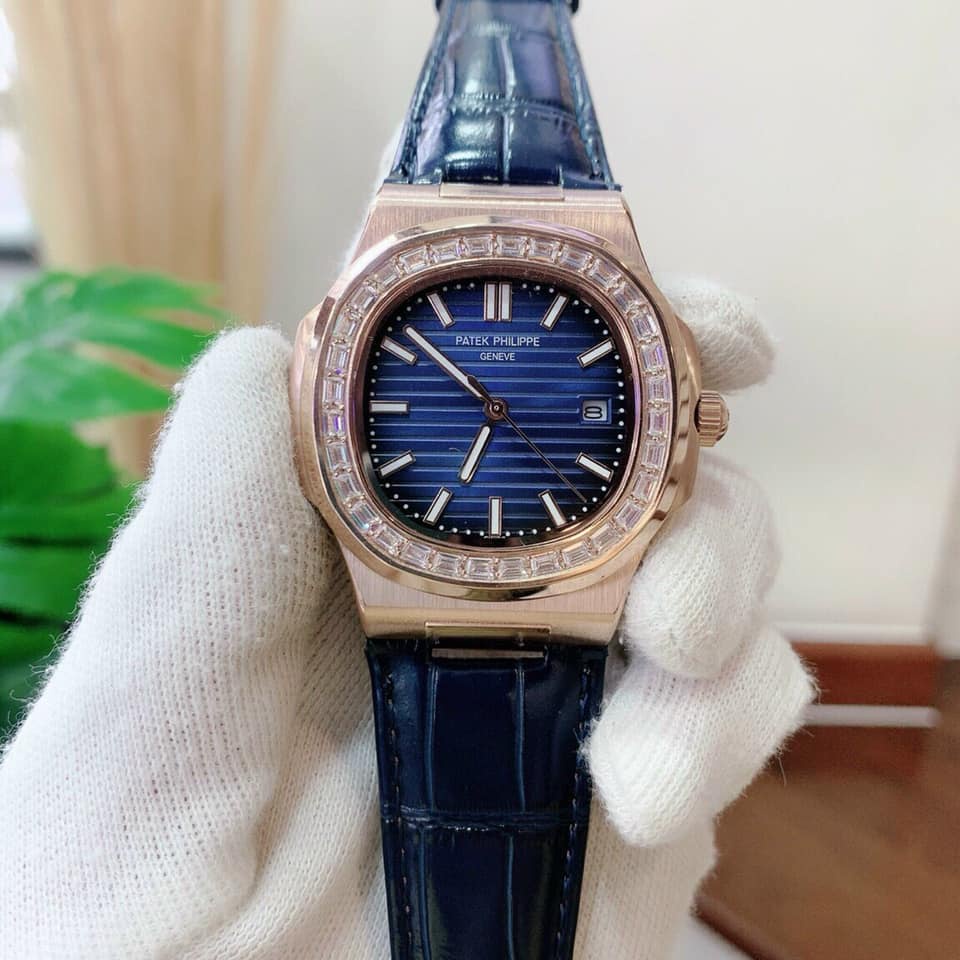 Đồng hồ Nam Pt vuông cơ Automatic size 40mm vành đá mặt xanh vỏ vàng gold và vàng hồng dây da