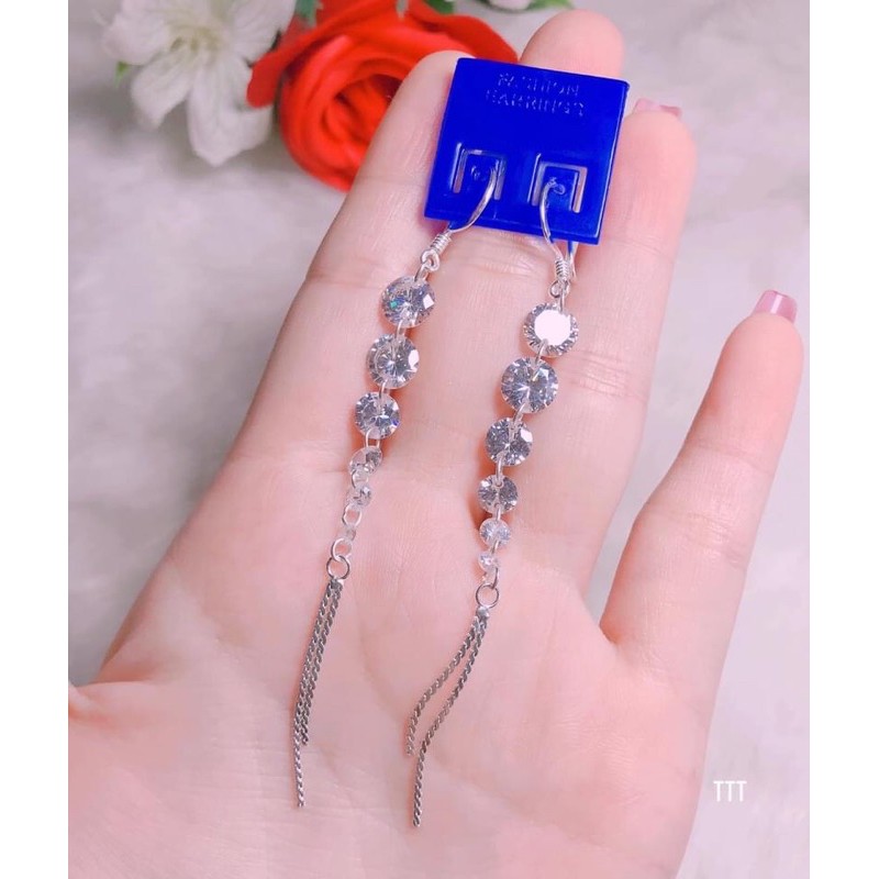 Bông tai nữ tua đá kim cương nhân tạo lấp lánh móc chuẩn bạc ta