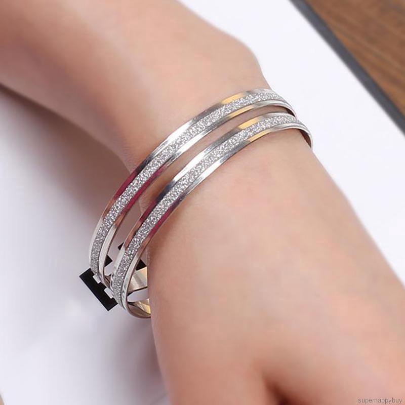 Vòng tay hợp kim thiết kế đơn giản thời trang cho nữ