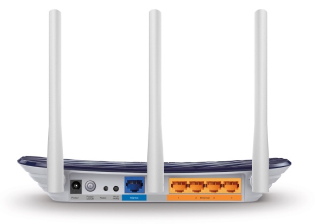 TP-LINK Acher C20 AC750 băng tần kép. Chịu tải 50 Users. Hỗ trợ cấu hình từ xa.