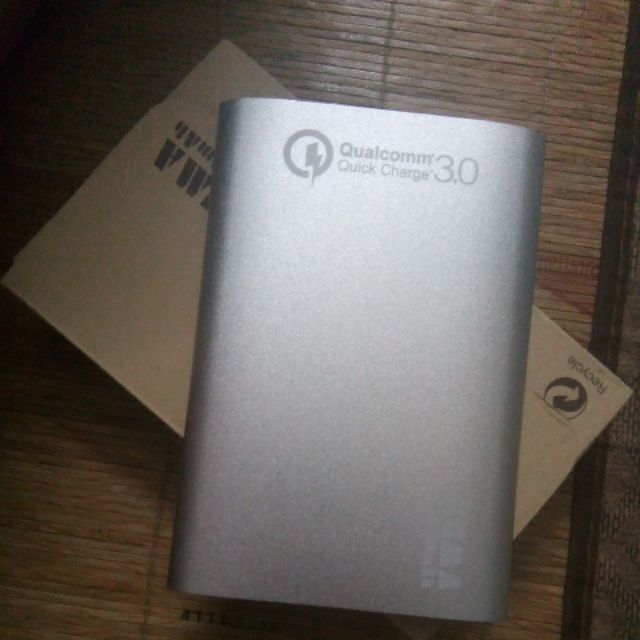 Sạc dự phòng 12000mAh FREESHIP