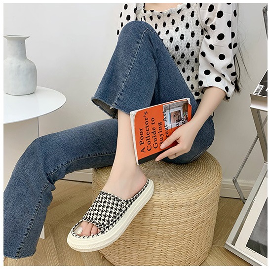 Dép Bản To Quai NGang Dán Đế Bánh Mỳ 3p caro