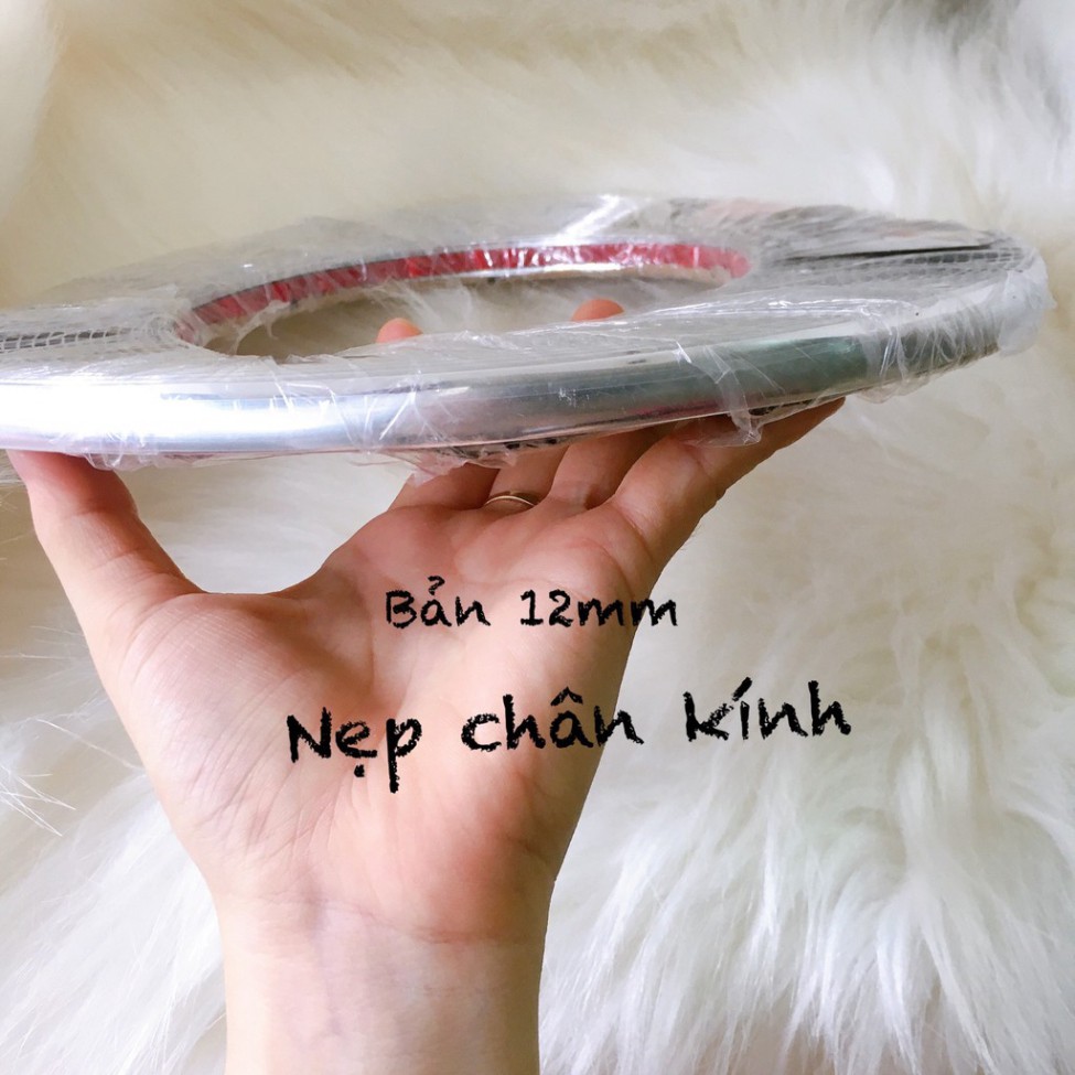 New Cuộn Nẹp viền chân kính ô tô mạ Crom rộng 1,2cm x 15m Kèm 02 Lọ dung dịch keo mồi 3M