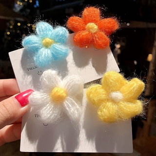 Kẹp tóc phối hoa xinh xắn🌺🌺🌺