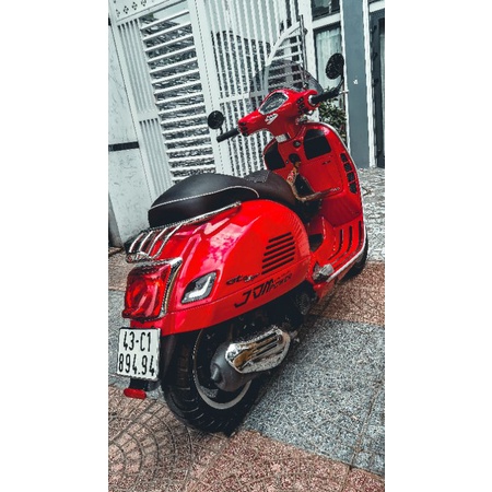 Yên solo Vespa GTS Sport chính hãng