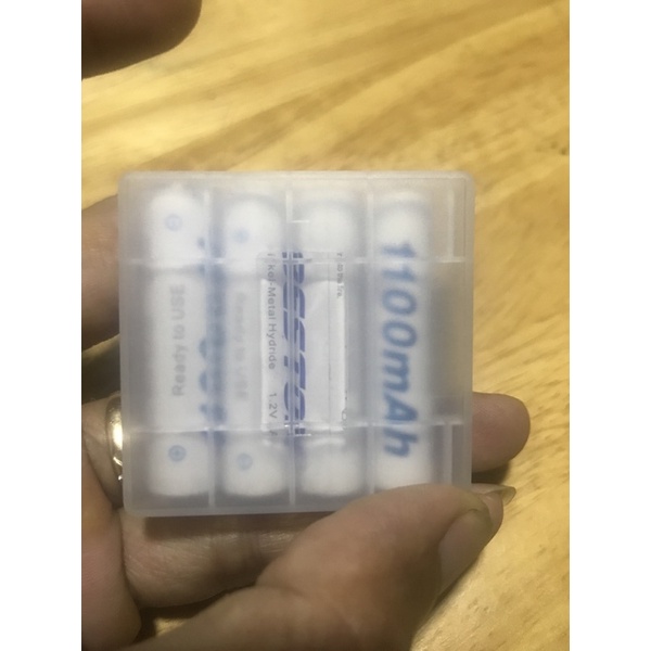 Thanh lý 4 Pin sạc BESTON AA, 4 viên AAA, Sạc pin chính hãng BESTON | Mic không dây, máy ảnh, điều khiển ( Pin 1.2V )