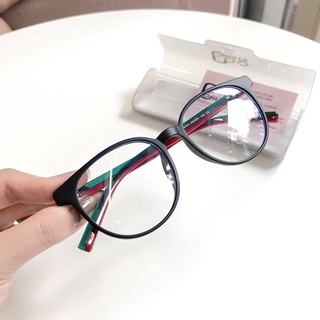 kính cận siêu dẻo guci