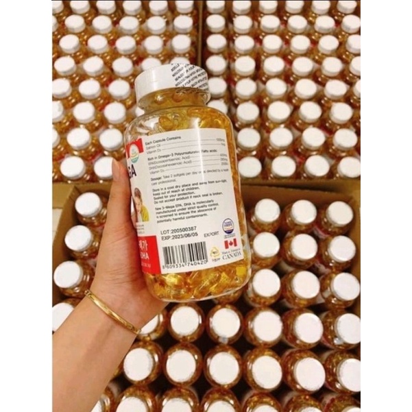 Tinh Dầu Cá Hồi Omega 3 Gia Đình Hàn Quốc Chính Hãng Hộp 300 Viên, Tăng Cường Sức Khoẻ Cho Cả Gia Đình