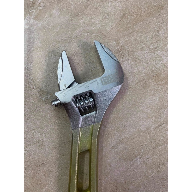 Mỏ Lết FUTE 250mm
