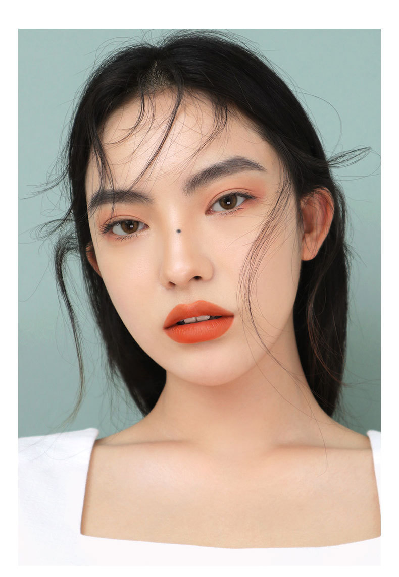 [Hàng mới về] Son Môi Dưỡng Ẩm Và Lâu Trôi Cao Cấp | BigBuy360 - bigbuy360.vn